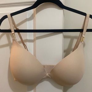 Like new beige Victoria Secret Uplift Plunge 36DDD.